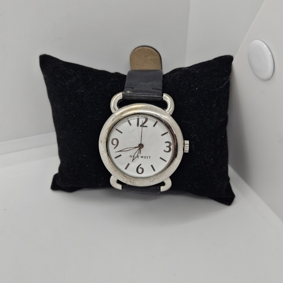 Nine West round silver tone watch with black band - Picture 1 of 8